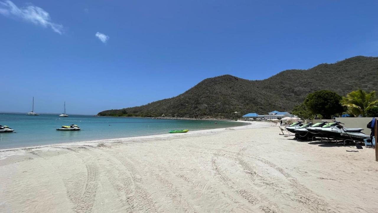 Island Escape, Marina Paradise & Beach Adventures クルドサック エクステリア 写真